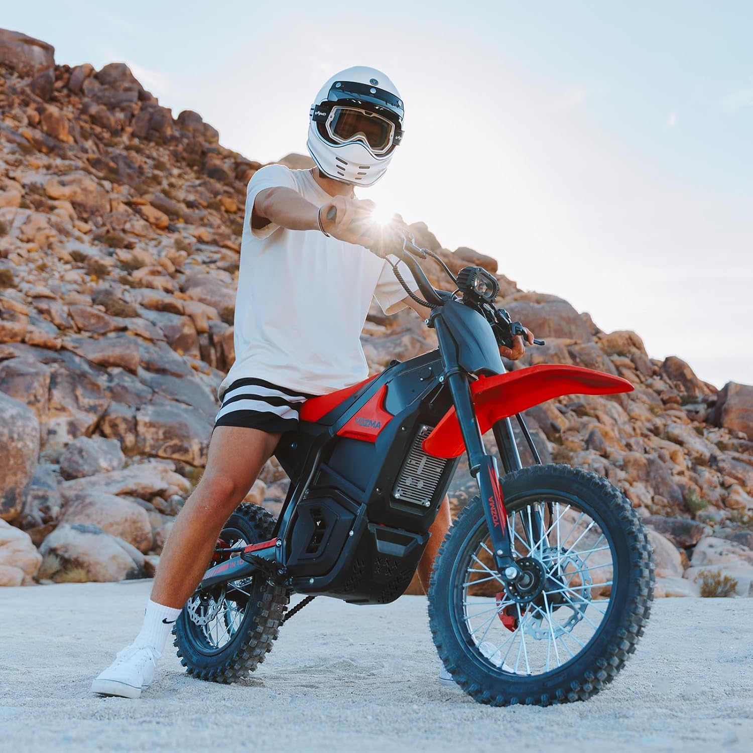 IN10 Electric Dirt Bike for Teens Adults, 2600W Mid-Drive Motor and 40MPH Electric Motorcycle